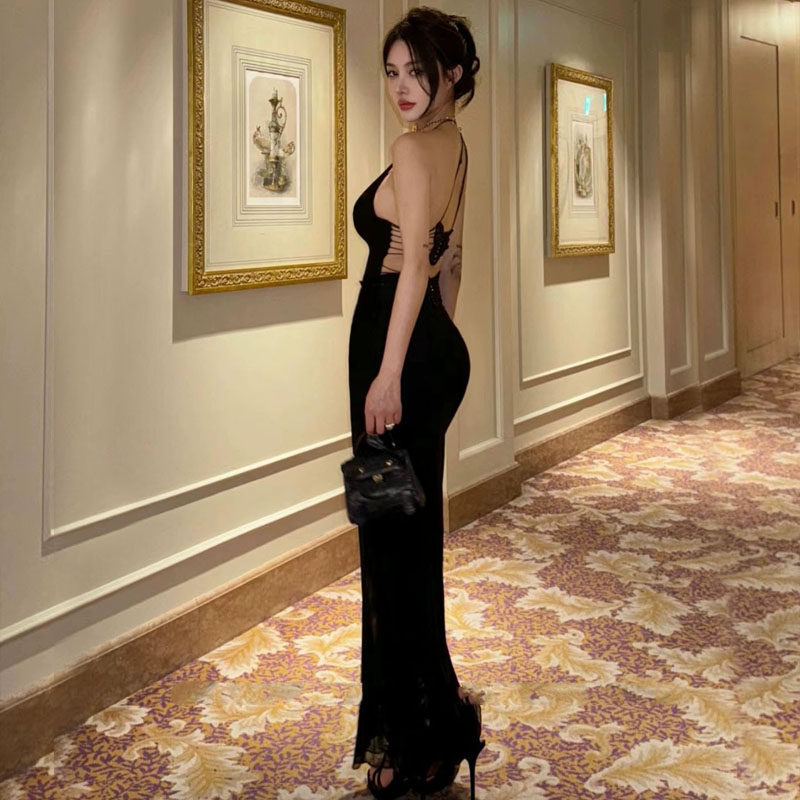 连衣裙修身长裙女装小黑裙高级感