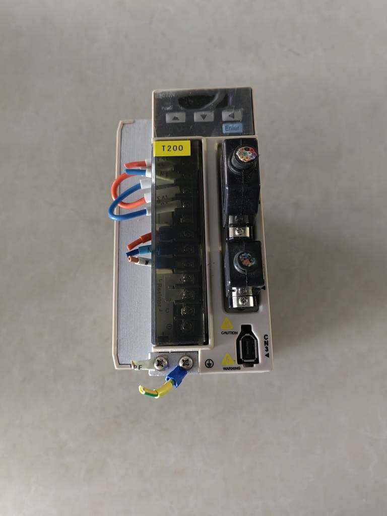 拆机伺服驱动器lcdb5-130205-lb932 2.5kw实图所拍二手