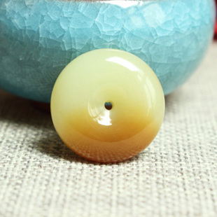 听玉缘天然和田玉平安扣吊坠 岫岩玉黄白老玉平安扣挂件怀古玉坠2