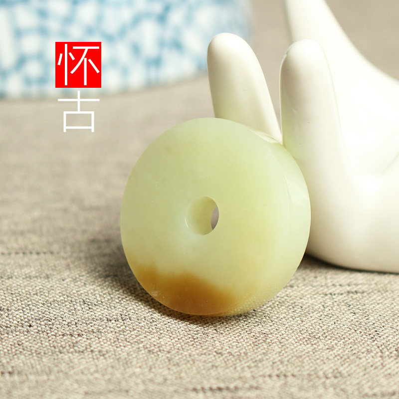 听玉缘和田玉平安扣吊坠 岫岩玉黄白老玉平安扣挂件 怀古坠带证书