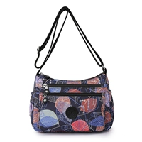 Кленовый листовой лес