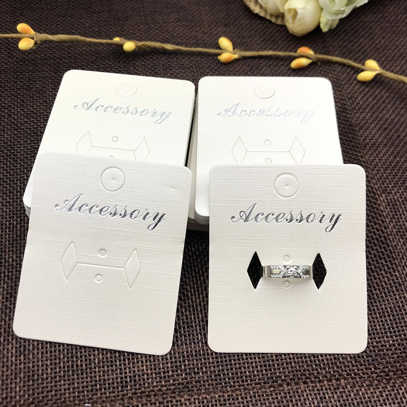 白色戒指卡片标签饰品配件