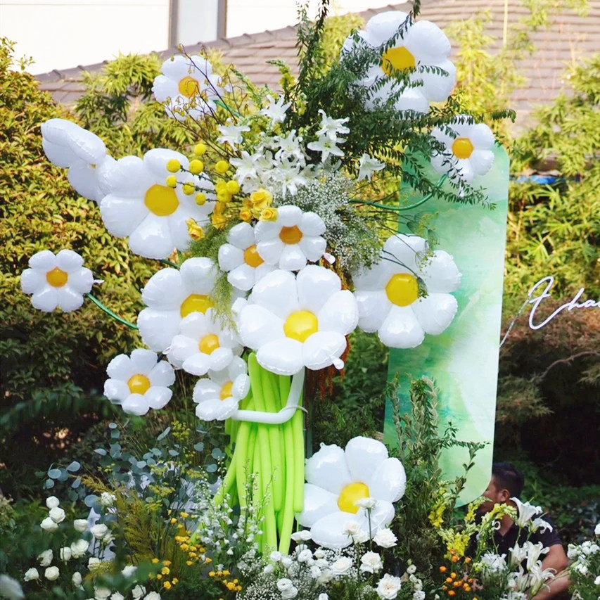 清新小雏菊太阳花朵铝膜气球户外婚礼生日派对五一节场景装饰布置