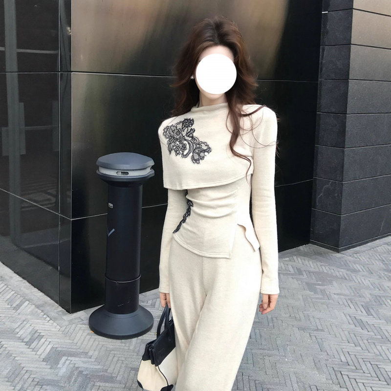 轻熟小众不撞款时尚套装女秋独特设计感长袖上衣阔腿裤两件套