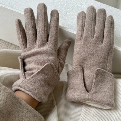 保暖加厚亲肤绒羊毛分指开叉手套