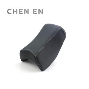 适用于雅马哈NMAX155前置坐垫加装件油箱改装座椅儿童小坐包配件