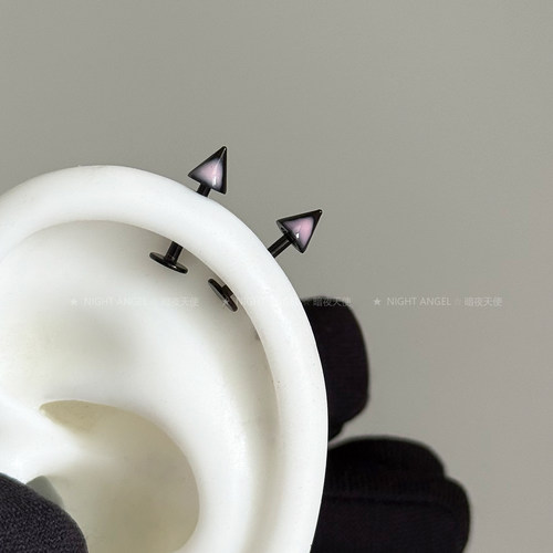 粉黑色猫耳朵尖锥恶魔钉耳轮钉