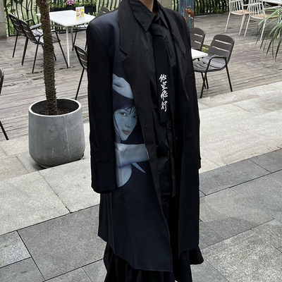 暗黑风中长款街子西装