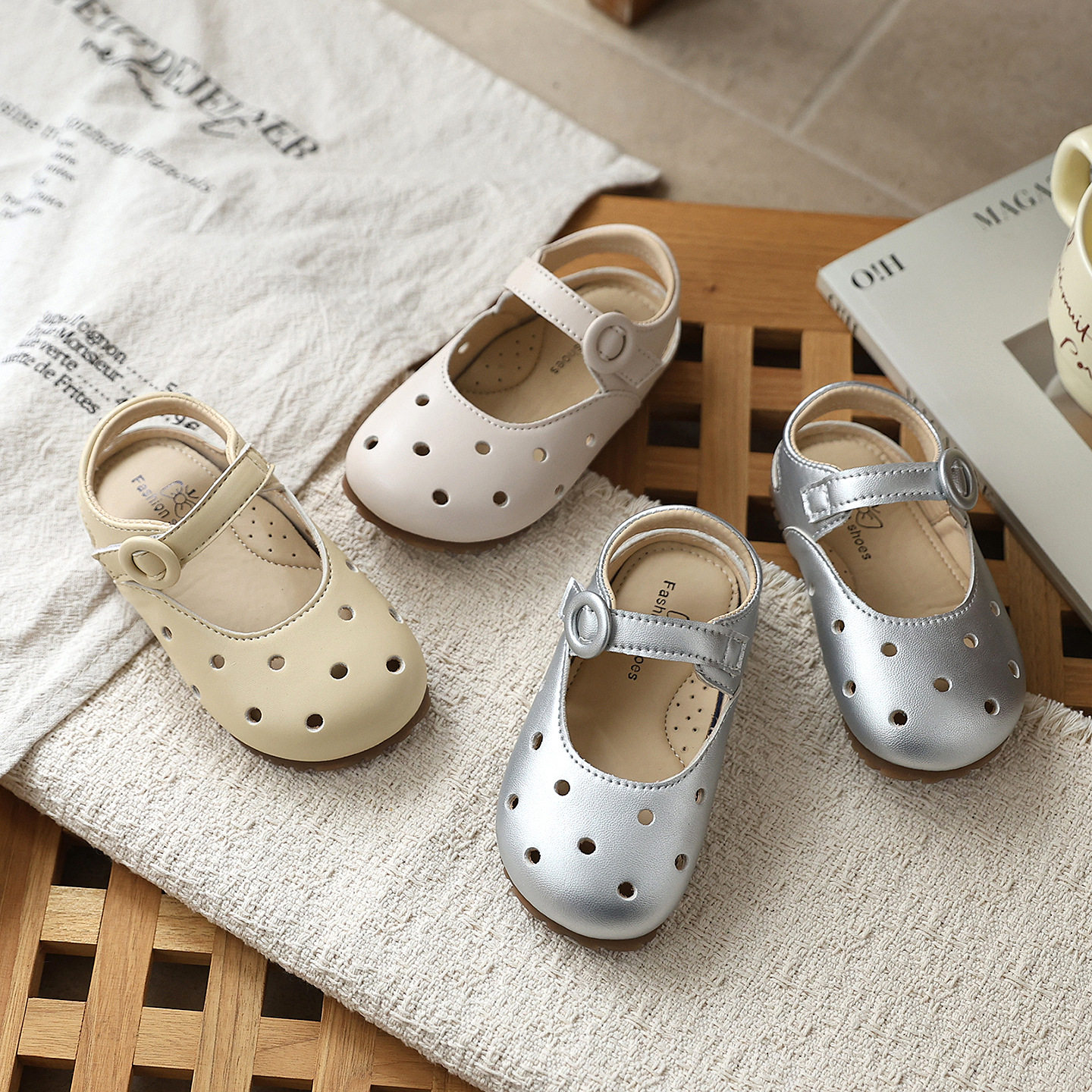 ins淑女风包头公主凉鞋2026夏季新款韩版女童玛丽珍洞洞鞋配裙子