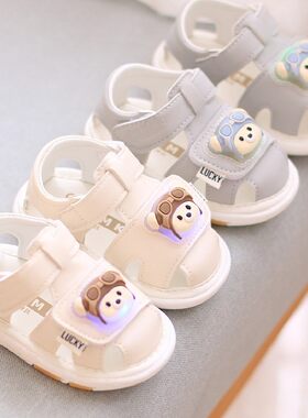 LED发光卡通韩版包头婴幼儿夏季软底防滑学步鞋男女宝宝叫叫凉鞋