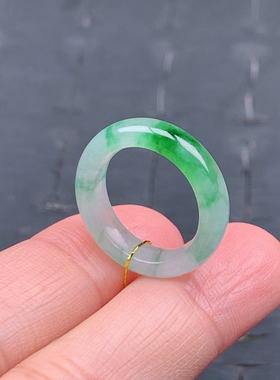 8-9号缅甸天然A货翡翠T572 内径15.1/4.5/3mm 冰绿半山水戒指素圈