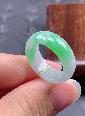15.16号缅甸天然A货翡翠 T830 内径18/7.2/2.9mm飘阳绿半山水戒指