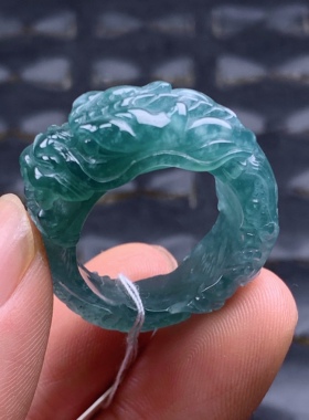 A货翡翠龙戒指23号圈口内径20.5mm