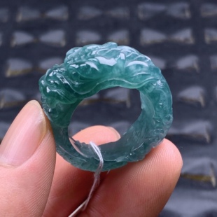A货翡翠龙戒指23号圈口内径20.5mm