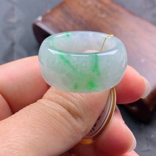 23-24号缅甸天然A货翡翠 T1042 内径20.7mm 冰阳绿轮胎戒指扳指