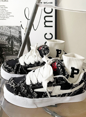 美式板鞋原创小众休闲面包鞋男款 百搭chic鞋子情侣运动滑板鞋女