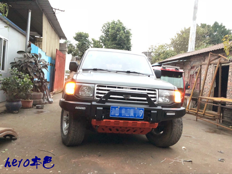 三菱帕杰罗v33/猎豹前杠 越野车改装前杠 竞技前 保险杠改装前杠
