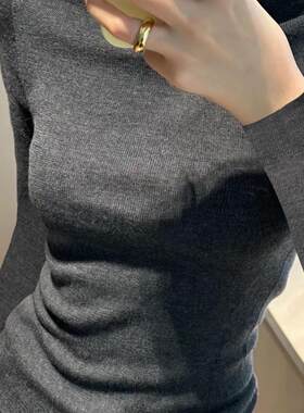 半高领高级感深灰色打底衫女