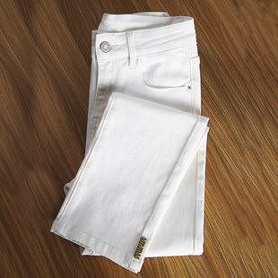 原创2024年春夏新款米白色烟管直筒牛仔裤女小个子八九分宽松显瘦