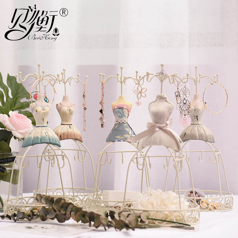무료 배송 공주 보석 랙 유럽 스타일 회전 귀걸이 랙 복고풍 목걸이 디스플레이 랙 귀걸이 벨벳 보석 보관 랙