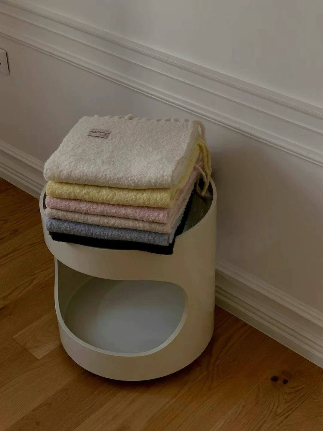 韩国东大门25年春季新款时尚百搭圆领针织衫毛衣女a145