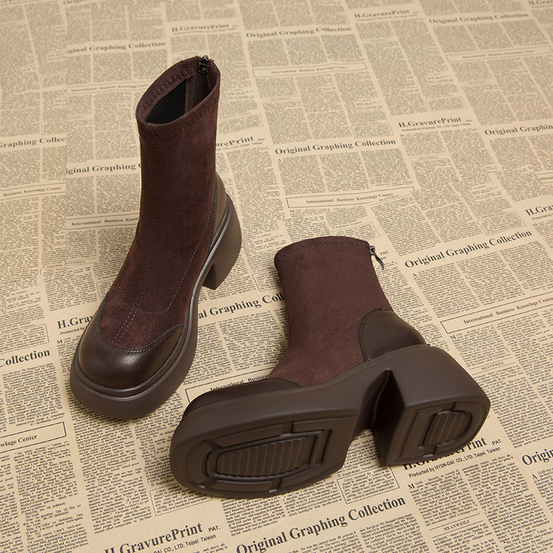 真皮复古粗跟弹力瘦瘦靴2026秋冬新款厚底短靴英伦风高跟马丁靴女