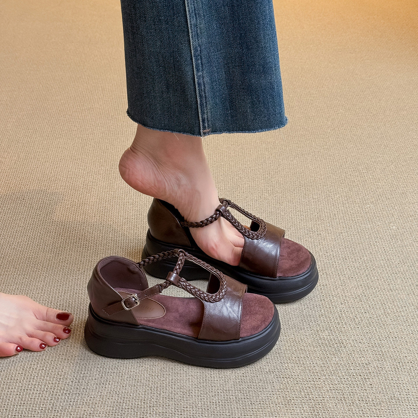 2026年新款增高5cm厚底凉鞋女夏季配裙子绝美不累脚百搭气质女鞋