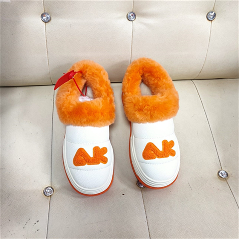 羊皮毛一体深口毛毛女鞋雪地靴