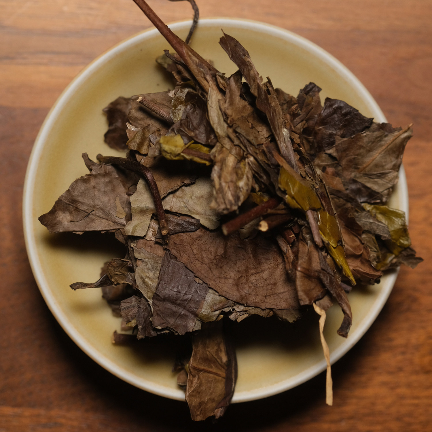 【新品】百香果 2015荒野老枞饼 300g 洪辉龙 福鼎白茶