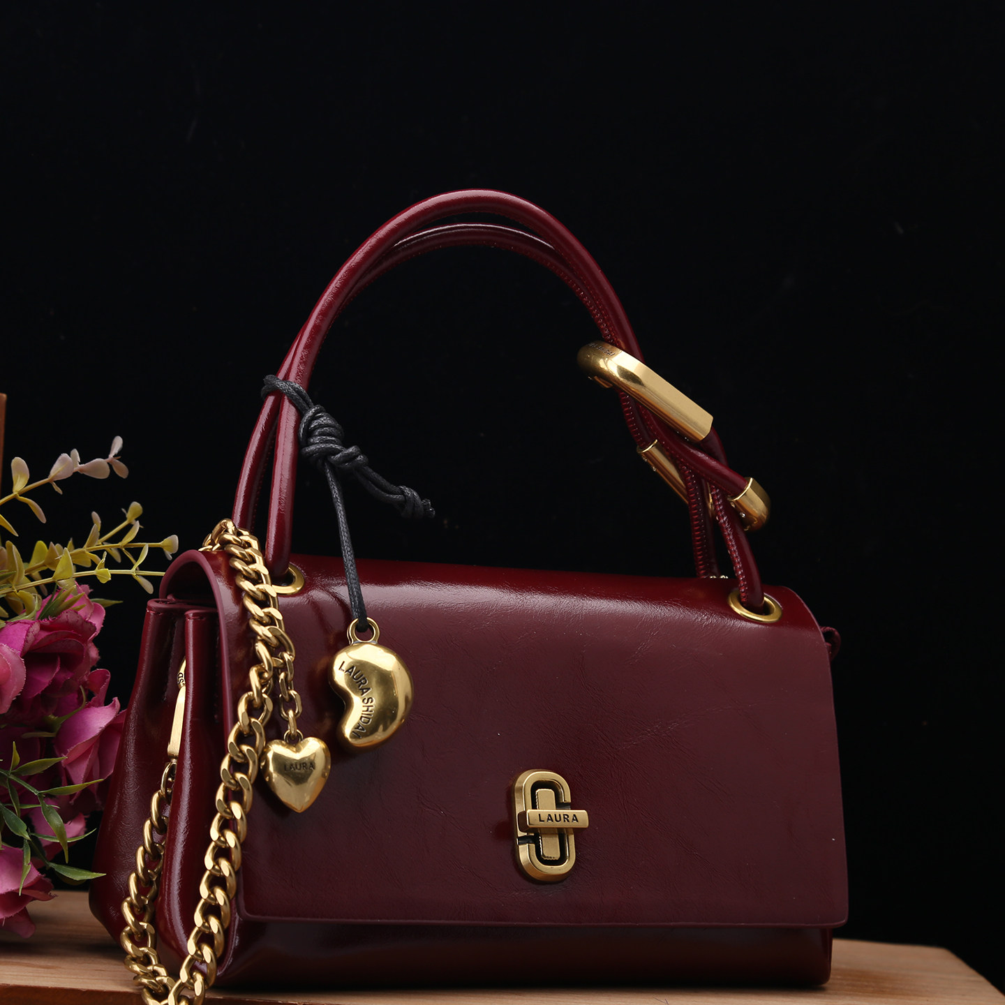 劳拉时黛正品2025新款时尚油蜡真皮酒红色手提小包头层牛皮斜挎包,箱包皮具/热销女包/男包,小方包,淘宝优惠券,粉丝福利购,淘宝优惠卷
