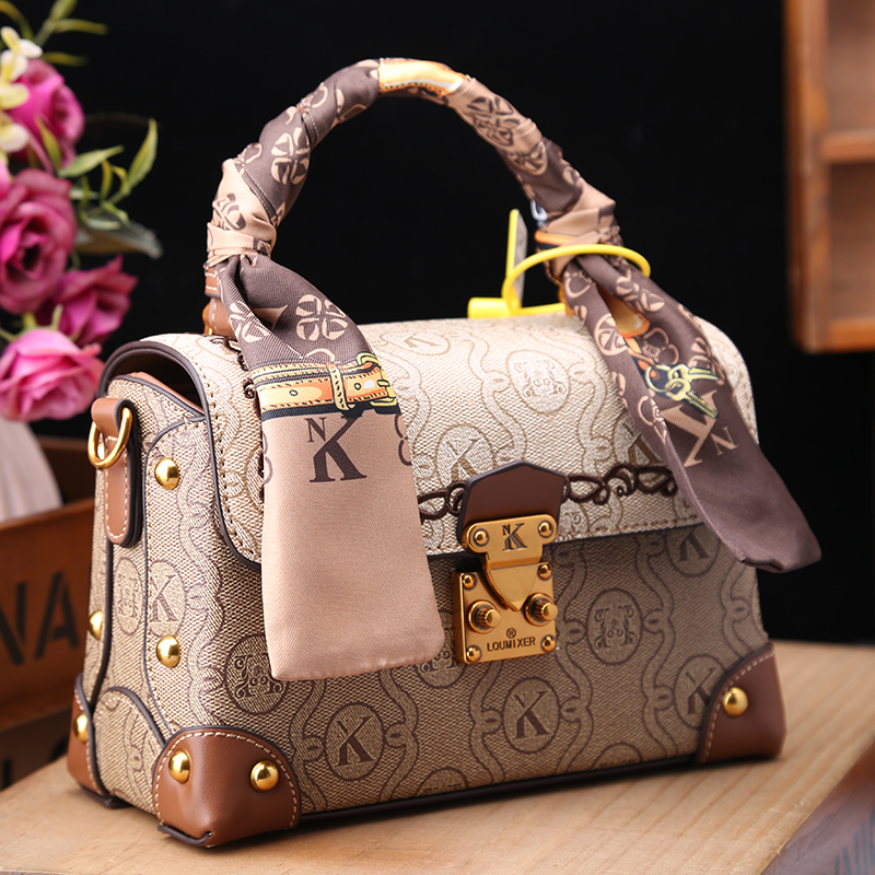 路易美真正品时尚真皮手提小包