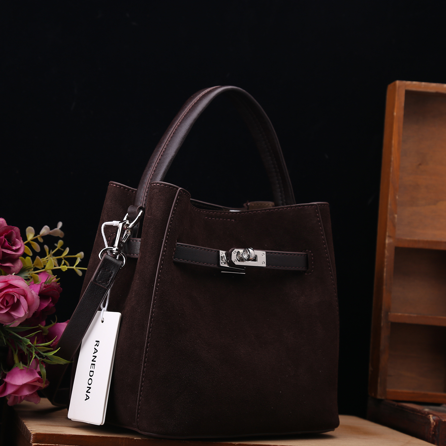 RANEDONA复古磨砂牛皮水桶包