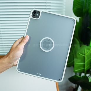 米斯登适用苹果2025款iPad Pro磁吸平板保护套11寸Air4/5/6/7通用简约磨砂单背壳可磁吸笔槽透明便携防摔软胶