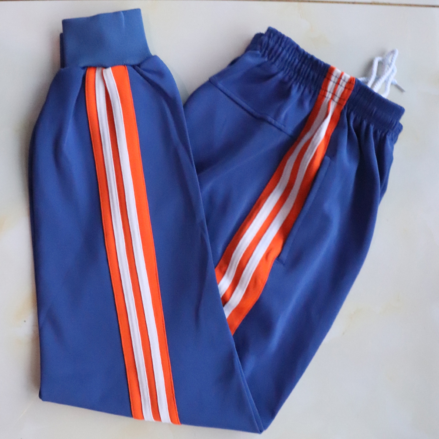 学生抽绳校服裤子加大加绒可定做