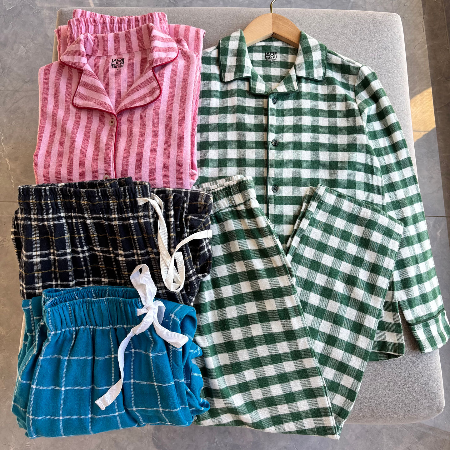 可亲子外贸单男女士男童女童睡衣纯棉磨毛长袖上衣长裤家居服套装
