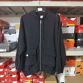 010 女子字母印花运动休闲连帽宽松外套黑色FV7516 耐克 Nike