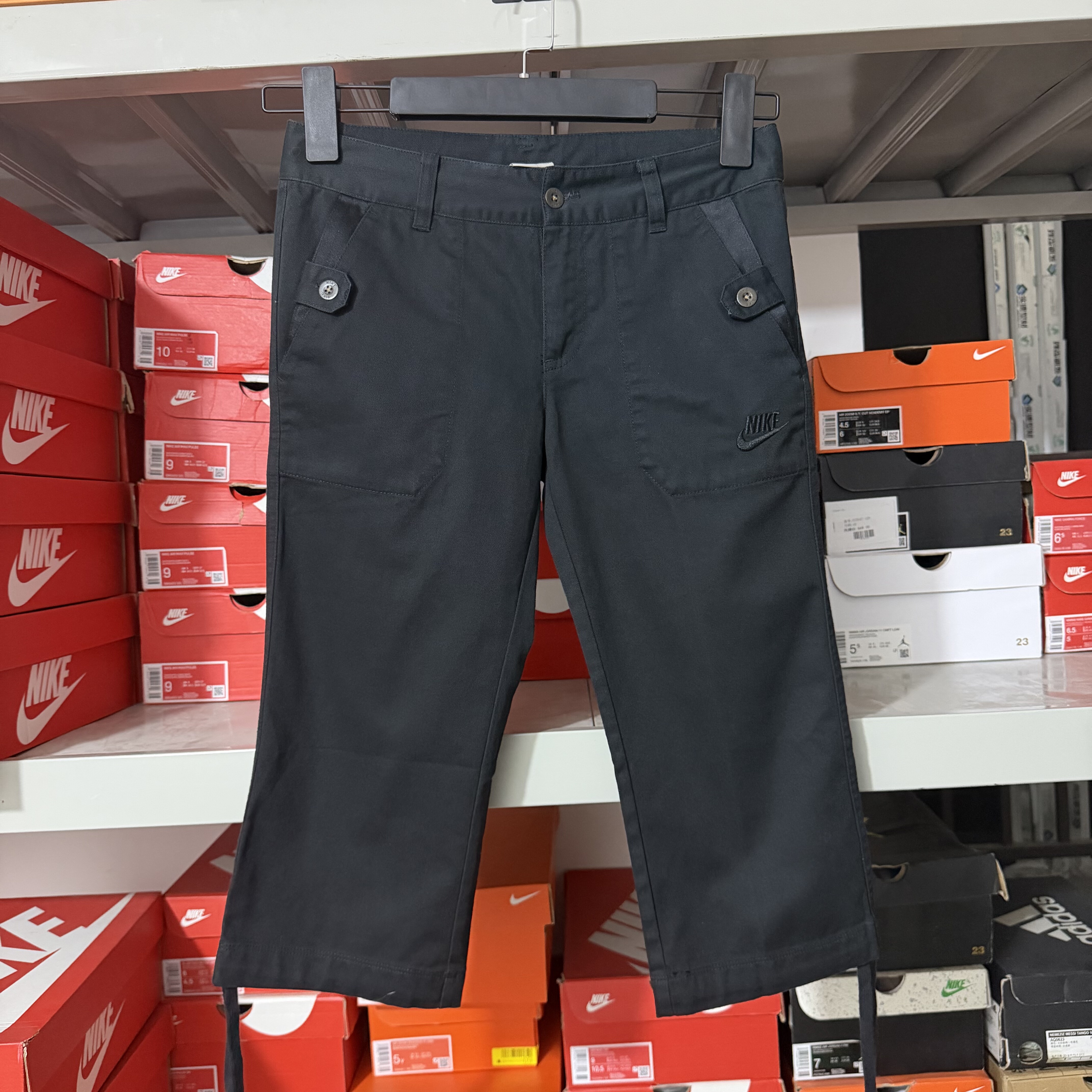 耐克/Nike 女款 春秋薄款修身版型七分裤黑色288148 断码福利S码