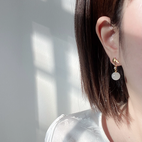 天然和田玉白玉圆珠耳坠银耳环女款文艺轻奢复古小清新配饰