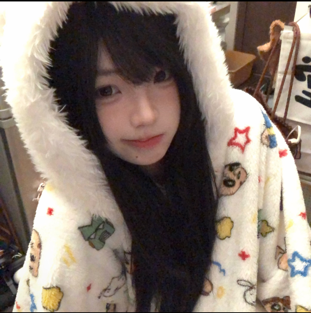 原版！2025新款加厚蜡笔小新连帽珊瑚绒睡袍女冬季睡衣斗篷家居服