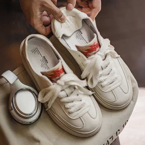 踩跟小白鞋纳瓦霍刺绣设计