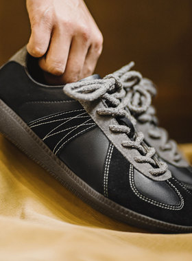 马登2026新款黑色德训鞋男复古低帮踩跟板鞋软底休闲运动鞋