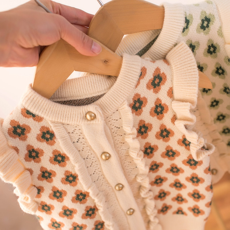 新款女宝宝马甲春秋开衫洋气女童针织背心公主风外穿婴儿坎肩马夹