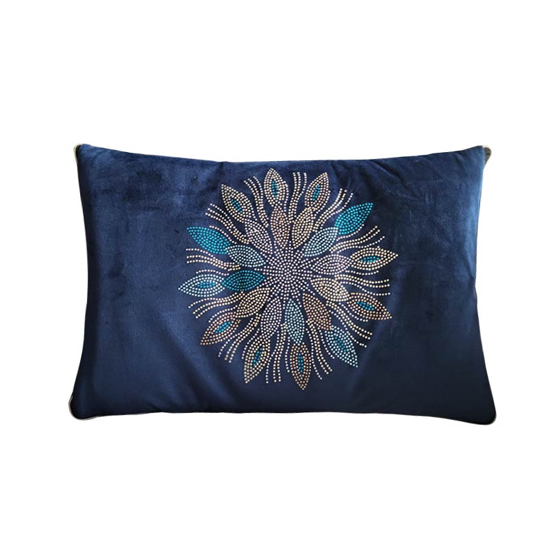 车载两用抱枕毯被子n秋二合一沙发办公室午休睡枕头水钻天鹅绒轻