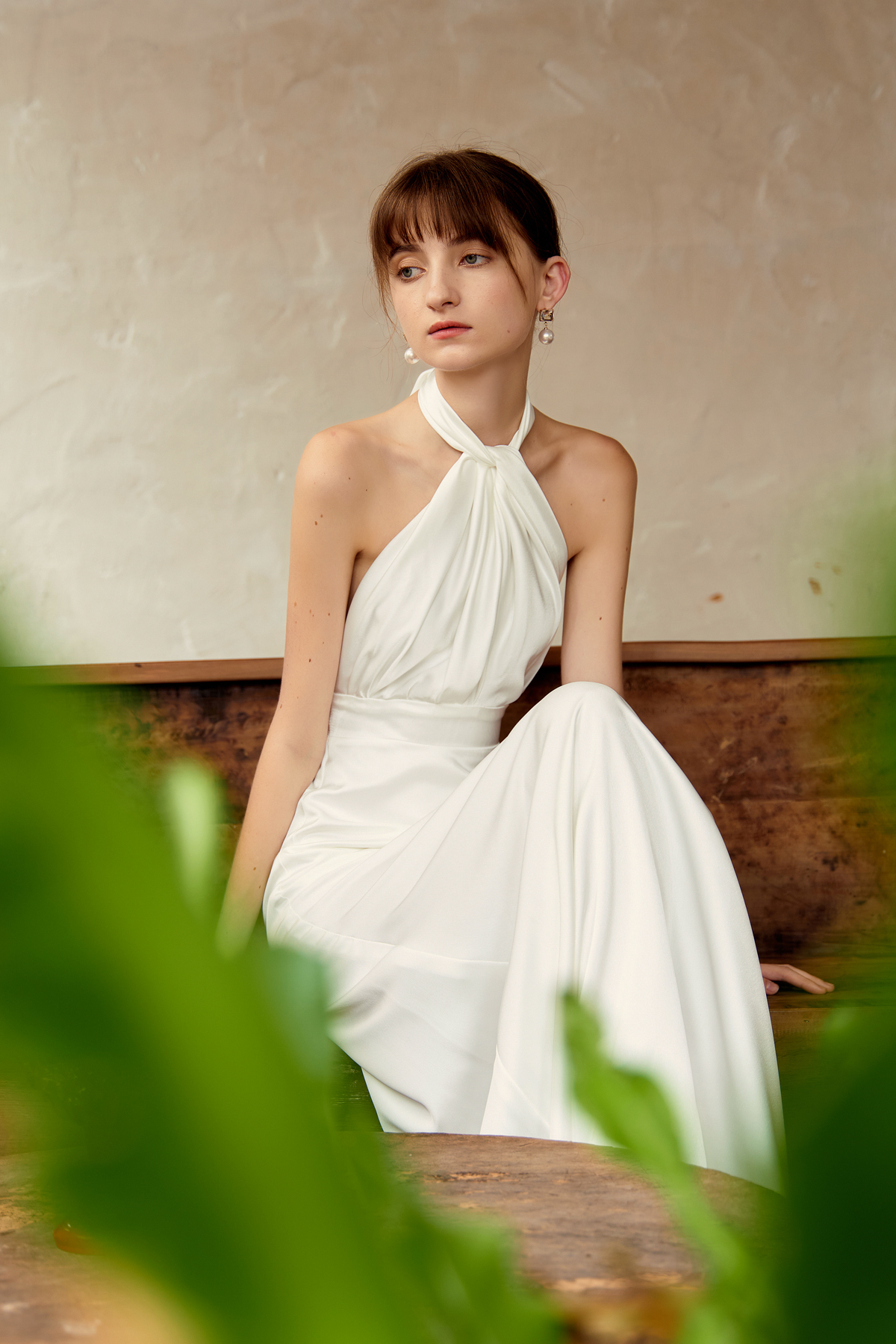 优罗莎新款气质法式挂脖修身小众