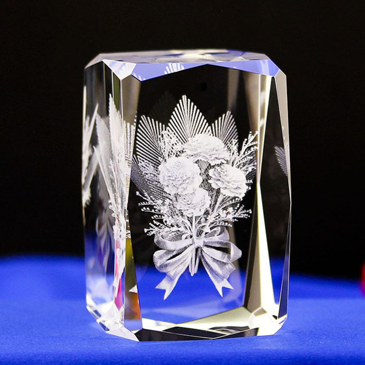 小桥水晶工艺品康乃馨花束内雕送妈妈老师节日纪念品