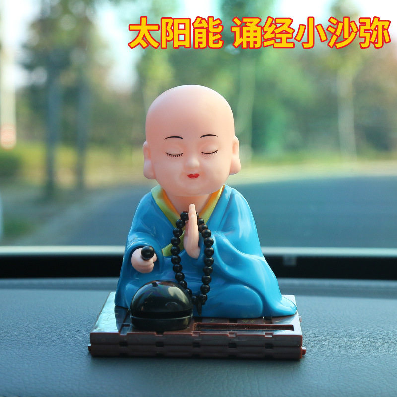 汽车创意太阳能小和尚摆件车载香水太阳花车载内个性饰品摆件蕊杰