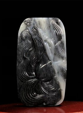 美女手把件苏工雕刻籽料青花