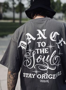 THE V BRAND国潮美式街头嘻哈街舞原创字体设计宽松百搭短袖T恤