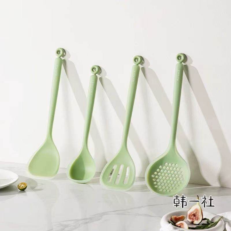 硅胶锅铲家用炒菜铲子汤勺耐高温奶嘴级厨具不粘锅不伤锅具硅胶铲