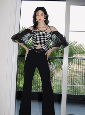 2022年夏季rerede姜熠设计师品牌棋盘格钻链吊带短上衣R211B304